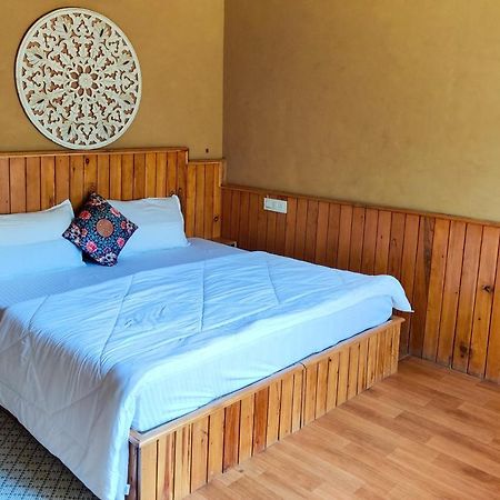 Incredible Guest House Jibhi Экстерьер фото