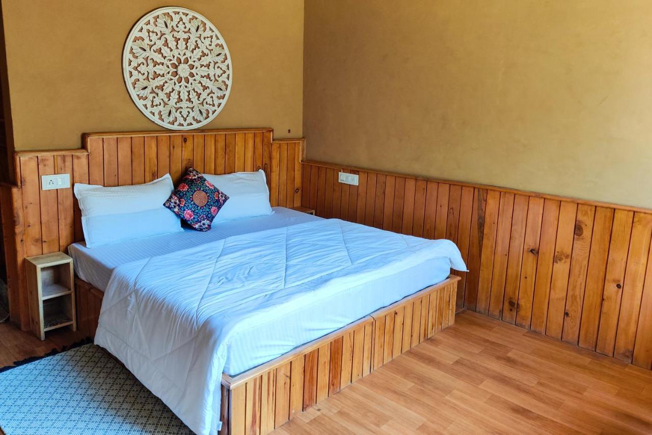 Incredible Guest House Jibhi Экстерьер фото